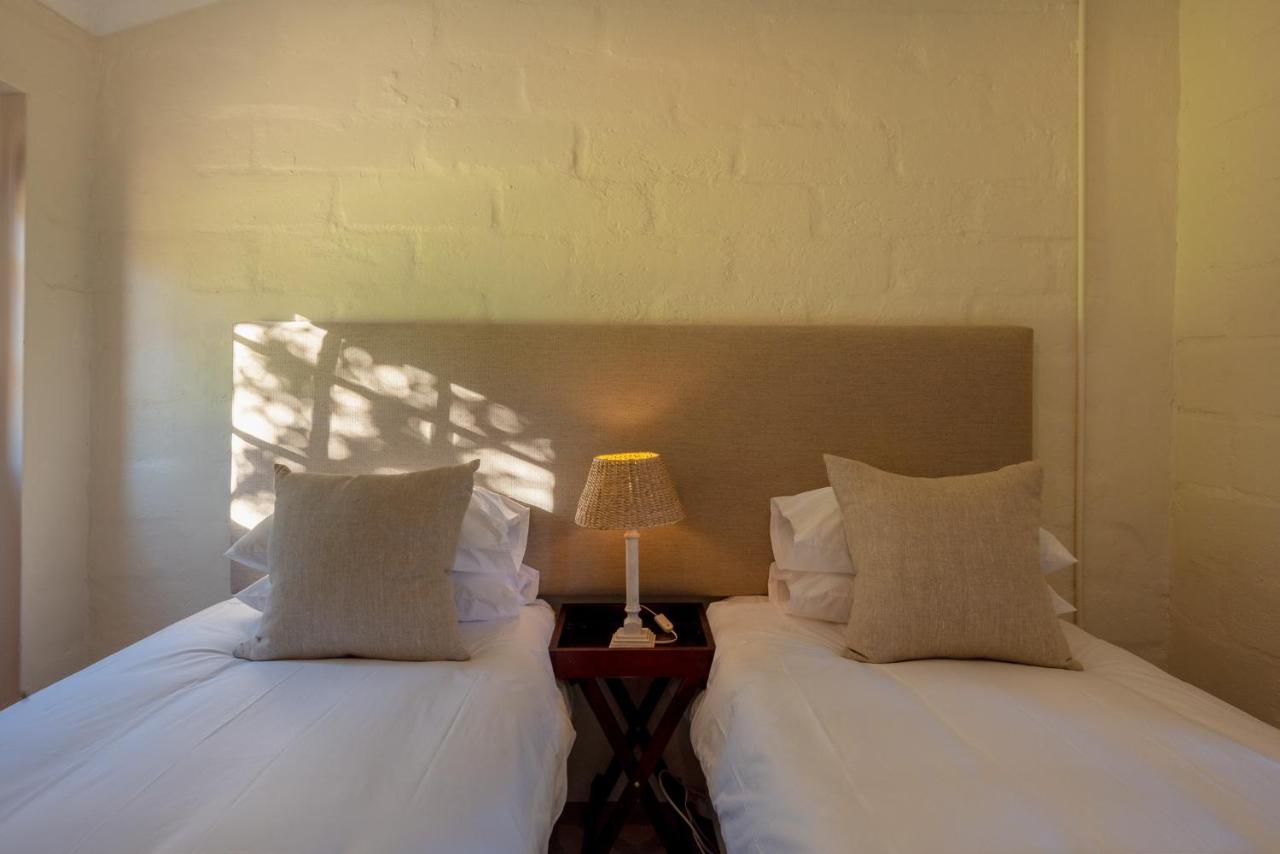 Honeyrock Cottages Kleinmond Buitenkant foto