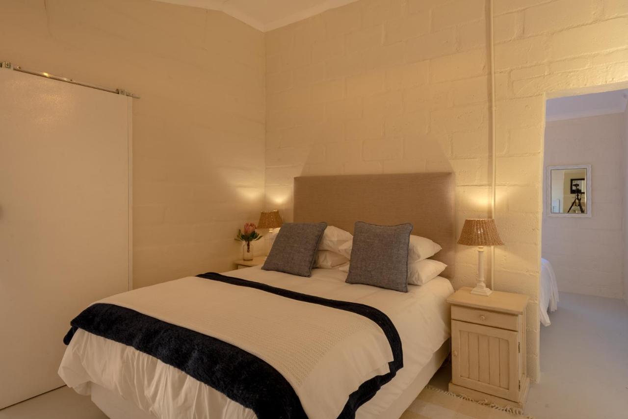 Honeyrock Cottages Kleinmond Buitenkant foto