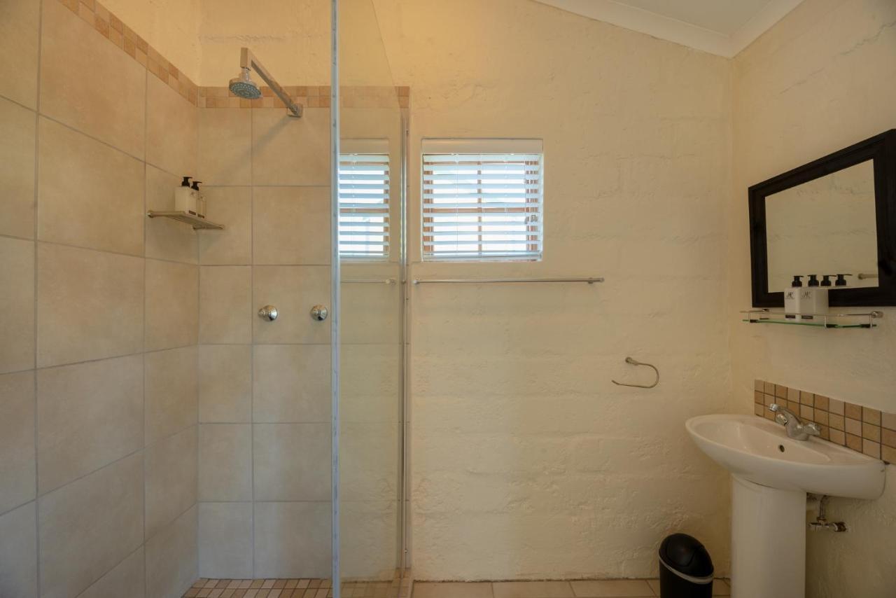 Honeyrock Cottages Kleinmond Buitenkant foto