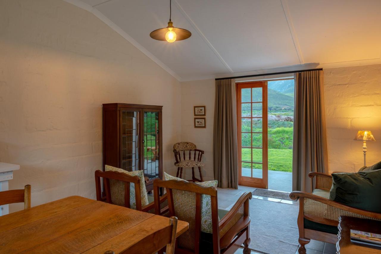 Honeyrock Cottages Kleinmond Buitenkant foto