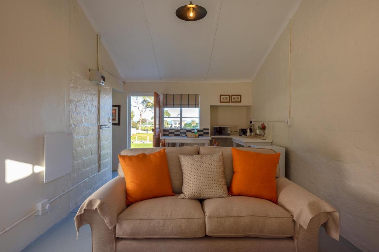 Honeyrock Cottages Kleinmond Buitenkant foto